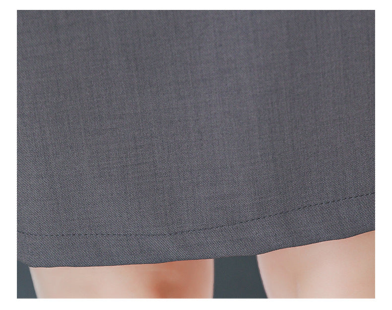 French Hepburn Style Small Black Dress High Sense High Cold Royal Sister Fried Street Small Fragrance Style Pleated Professional Suit dress Summer