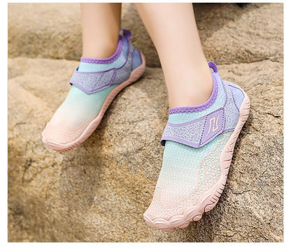 New beach shoes men's and women's anti-sand quick-drying sea-catching reef shoes seaside can be launched wading water-tracing non-slip fishing shoes