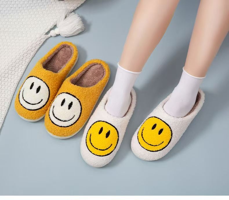New Cross-Border Winter Smiling Face Cotton Slippers for Children Wholesale Home Couple Indoor Warm Slippers Winter Women