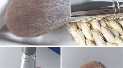 First-time beginner makeup brush suit powder brush eye shadow brush blush brush Cangzhou full set of beauty brush super soft