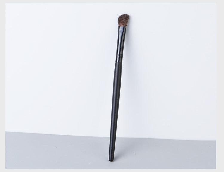 Cangzhou Hot-Selling Makeup Brush Animal Hair Highlight Brush Nose Shadow Detail Eye Shadow Brush Blending Set Portable Beauty Makeup