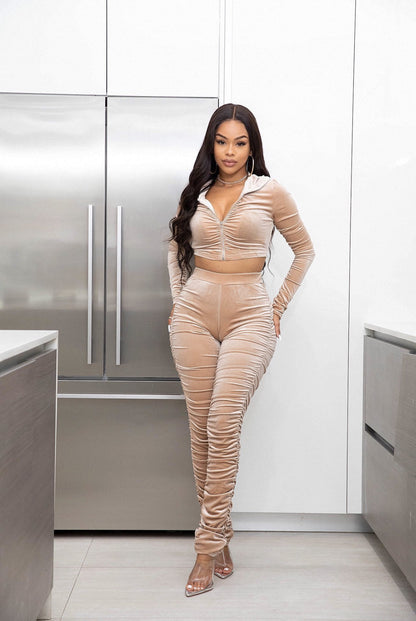 F185 European and American Women's Clothing Amazon Spring Two-piece Korean Velvet Solid Color Long Sleeve Navel Pleated Sports Suit