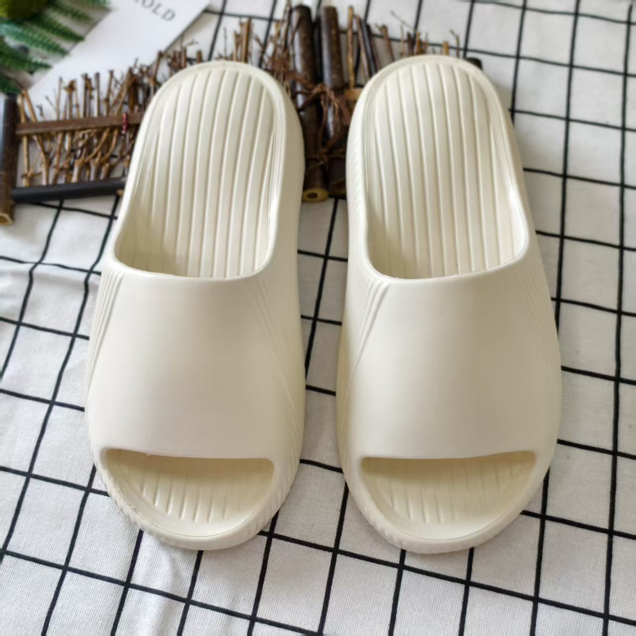 Men's Air-Cushion Sandals, Slippers, Non-Slip Slippers for Bathing, Couple Indoor Home Slippers, Women's Bathroom Slippers, Cross-Border Summer Home Use