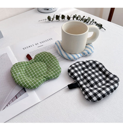 Meizuo Elements Korean-Style Ins-Style Apple Quilted Coasters Fabric Tea Coasters Cute Anti-Scalding Mats Factory Direct Sale