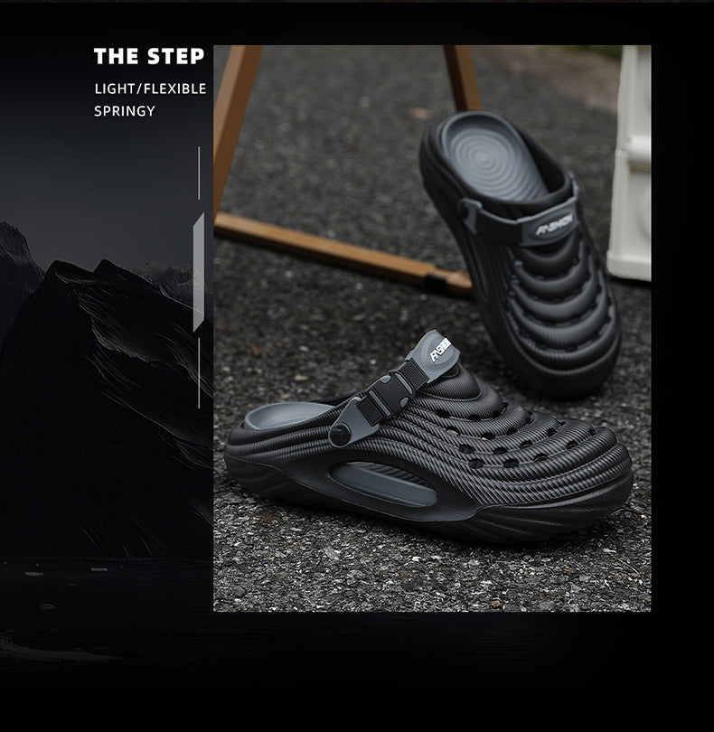 Trendy Men's Clogs Summer 2025 New Non-Slip Beach Surgical Operating Room Driving Outdoor Sandals Men's