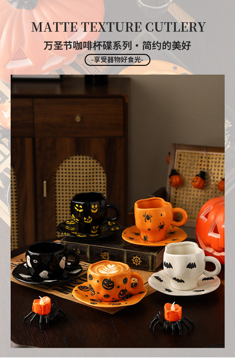 Creative Halloween-Themed Ceramic Cup and Saucer, Irregular Personalized Coffee Cup and Saucer with Pumpkin and Bat Patterns