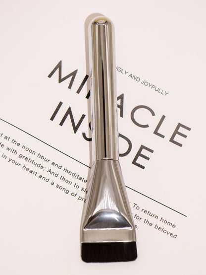 New single-piece one-line blade foundation brush flat thin flat head brush seamless no powder beauty tools in stock wholesale