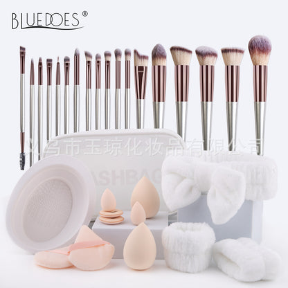 Cross-border explosions makeup brush suit 33-piece set beauty egg powder puff super soft eye shadow brush foundation brush beauty wholesale