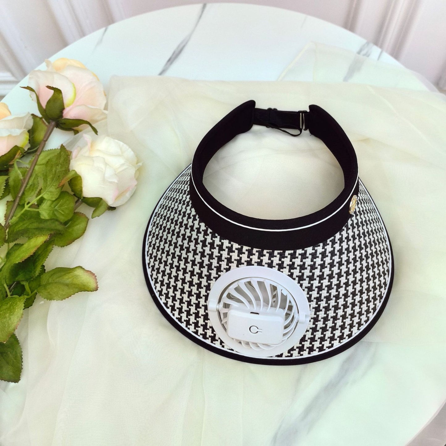 Summer Rechargeable Fan Adult Hat with Strong Wind, Empty Top and Large Brim, Outdoor Leisure, a Must-Have for Men and Women When Traveling