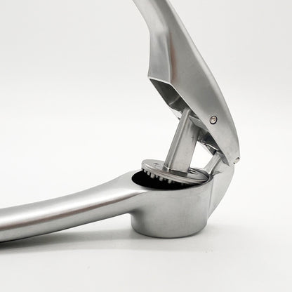Manual Stainless Steel Zinc Alloy Garlic Press Household Kitchen Multi-Functional Garlic Press Thickeneded Clip and Pinch Garlic Press