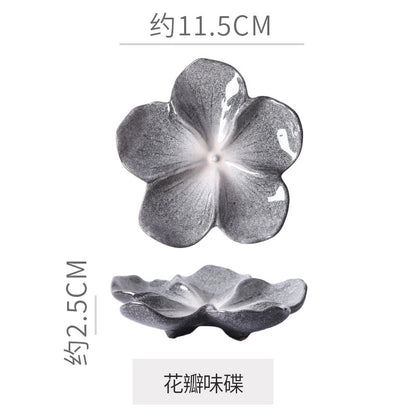 Retro Japanese Ceramic Plate Flower-Shaped Small Plate Creative Flavor Plate Dipping Plate Small Dish Multi-Color Kiln-Turned Plate