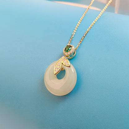 S925 Sterling Silver Clavicle Necklace Women's Summer Hetian Jade Fish Tail Pendant Simple Accessible Luxury Niche High-End Accessories