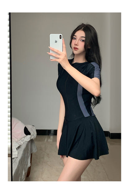 2025 New Swimsuit Women's Summer One-Piece Skirt Covering Belly, Slimming, Conservative Long-Sleeved Student Sports Swimwear Super Fairy