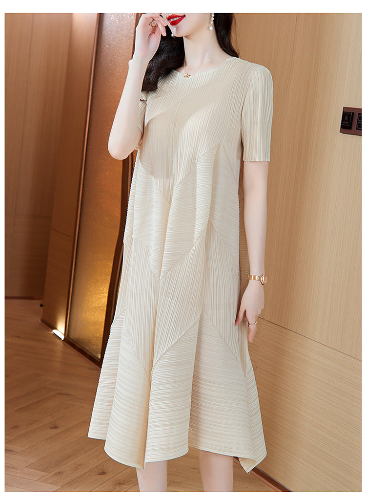 High-End Elegant Pleated Dress for Women, 2026 Summer New French Style Short-Sleeve Floral Dress
