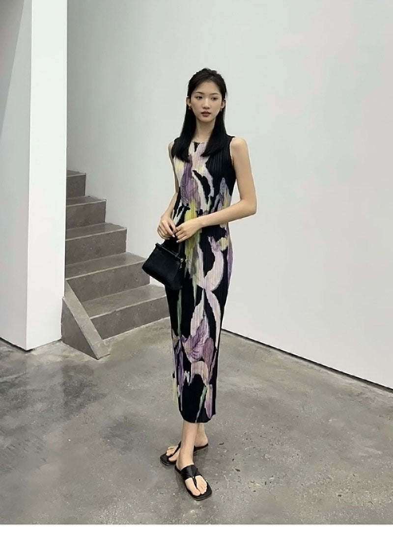 In Stock Miyake Dress Printed Elegant Elegant High-End Loose Slimming Look Elegant Round Neck Sleeveless Pleated Skirt