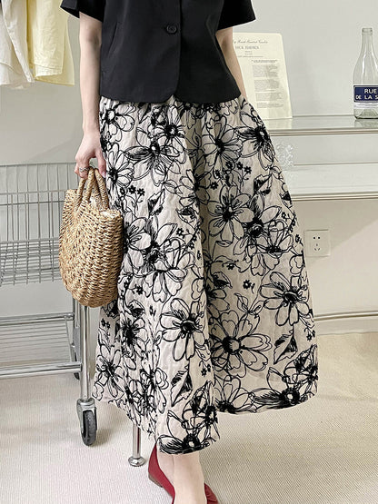 Ju Zhi 2026 Early Spring Velvet Skirt for Women, Heavy Craftsmanship, Niche Retro French High-Waisted Mid-Length A-Line Skirt 1572