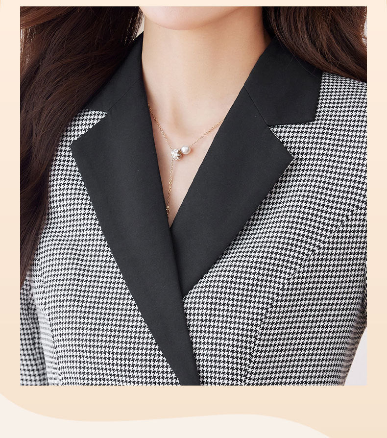 French Hepburn Style Small Black Dress High Sense High Cold Royal Sister Fried Street Small Fragrance Style Pleated Professional Suit dress Summer