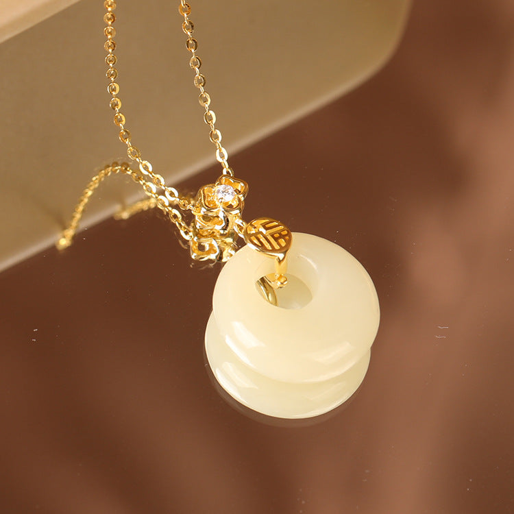 S925 Sterling Silver Hetian Jade Necklace for Women, Chinese Style with the Character for Fortune, Versatile Light Luxury Collarbone Chain, Elegant Gift Accessory, Jade