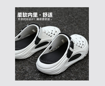 Trendy Men's Clogs Summer 2025 New Non-Slip Beach Surgical Operating Room Driving Outdoor Sandals Men's