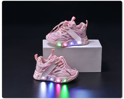 Spring and Summer New Children's Luminous Cloth Noodles for Boys sneaker 1-6 Years Old LED Light Shoes Casual Girls Schoolwalking Lights Shoes