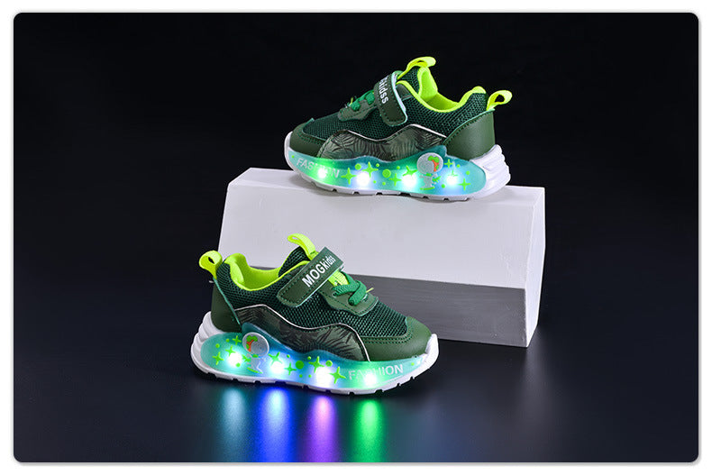 Wholesale Spring and Autumn New Mesh Plaid Boys Led Light Casual Children's Luminous Fashion Cartoon Sports Shoes