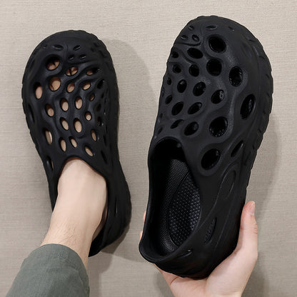 Croc Shoes Men's Summer Outer Wear for Commuting and Driving 2025 New Popular Anti-Slip Summer Eva Sandals That Feel Like Stepping on Shit