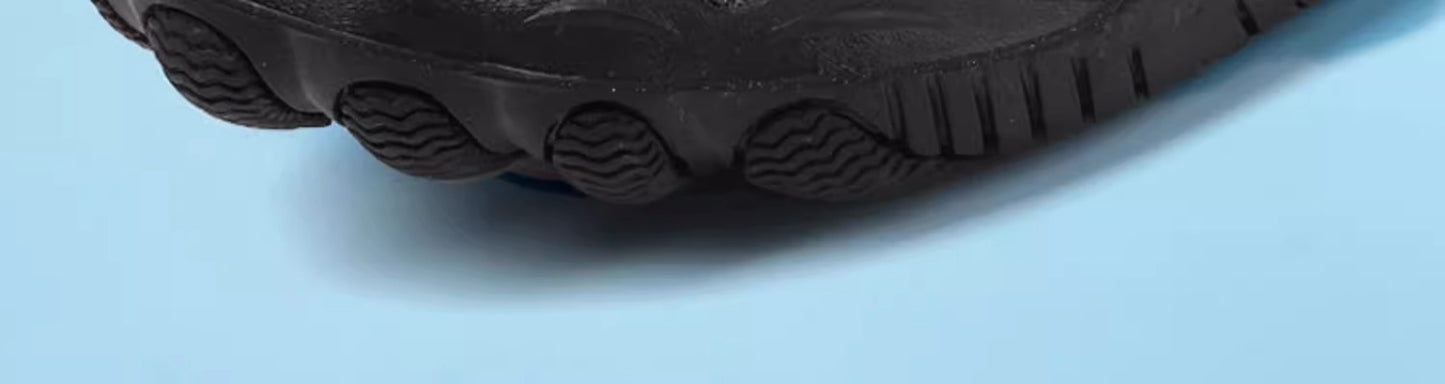 New beach shoes men's and women's anti-sand quick-drying sea-catching reef shoes seaside can be launched wading water-tracing non-slip fishing shoes