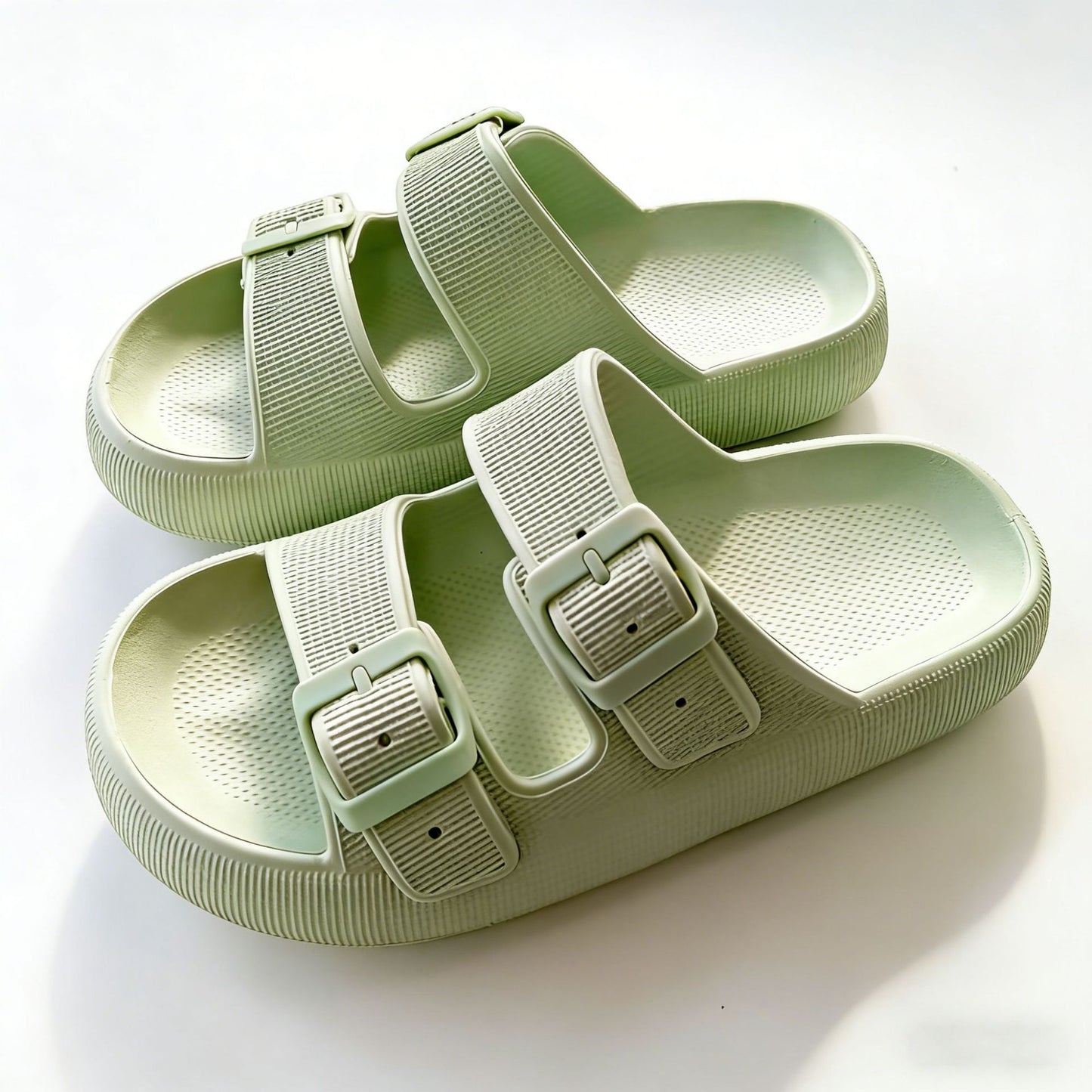 2026 New Thick-Soled Slippers, Wear-Resistant Double Buckle Eva Sandals, Couple's Summer Women's Outdoor and Indoor Slippers with a Soft Cushioning Feel