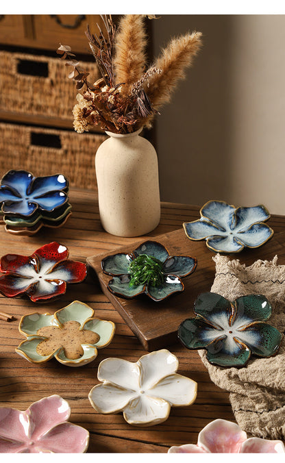 Retro Japanese Ceramic Plate Flower-Shaped Small Plate Creative Flavor Plate Dipping Plate Small Dish Multi-Color Kiln-Turned Plate