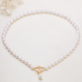 Zhuji jewelry wholesale round freshwater pearl necklace women send mother chain slightly defective real pearl necklace clavicle chain