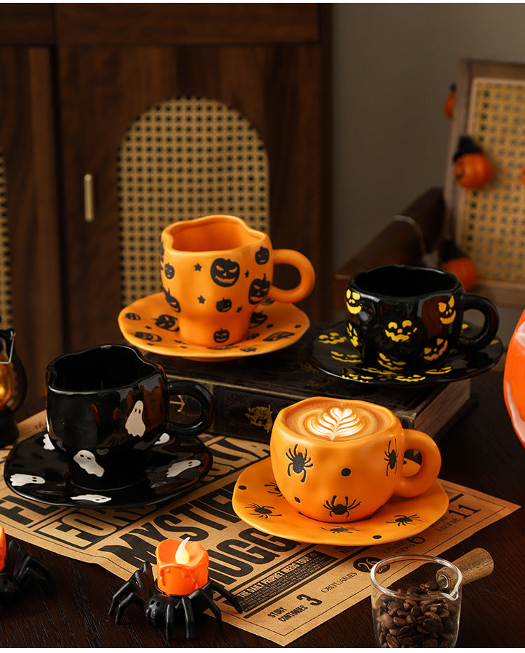 Creative Halloween-Themed Ceramic Cup and Saucer, Irregular Personalized Coffee Cup and Saucer with Pumpkin and Bat Patterns