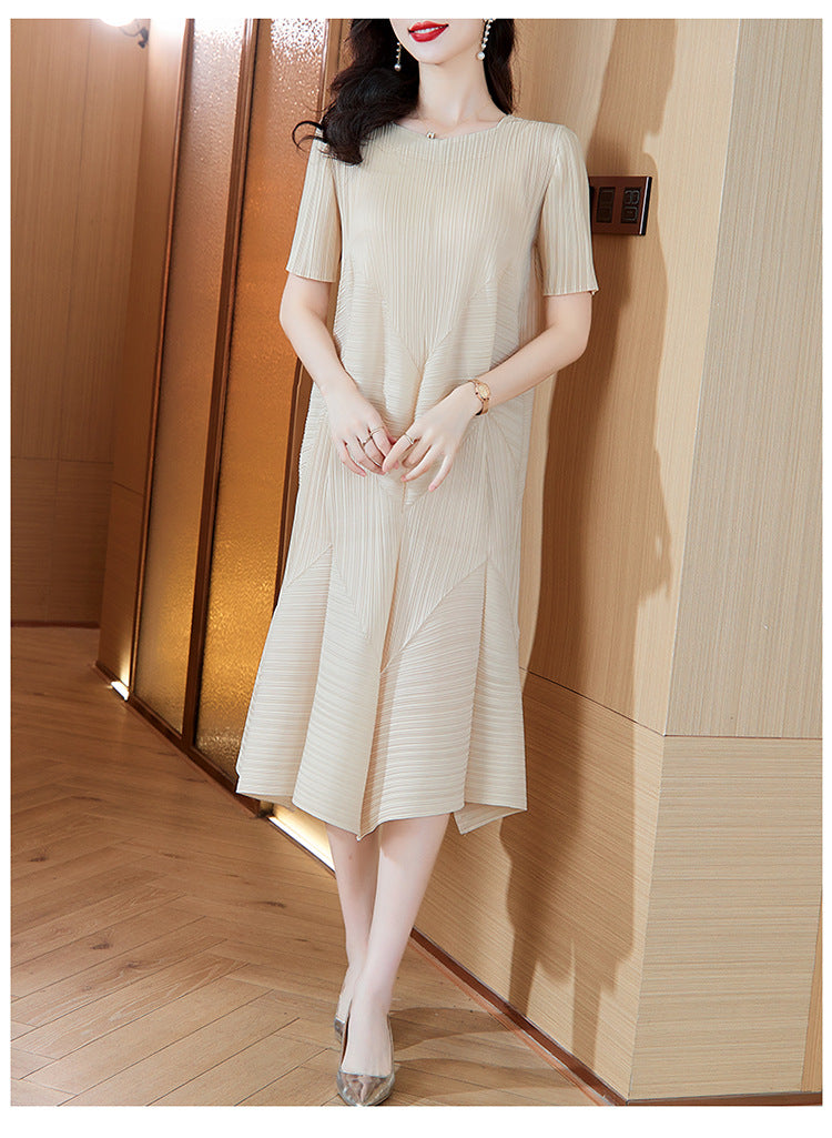High-End Elegant Pleated Dress for Women, 2026 Summer New French Style Short-Sleeve Floral Dress