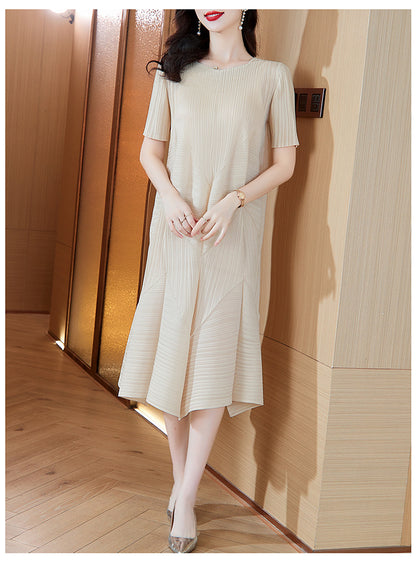 High-End Elegant Pleated Dress for Women, 2026 Summer New French Style Short-Sleeve Floral Dress