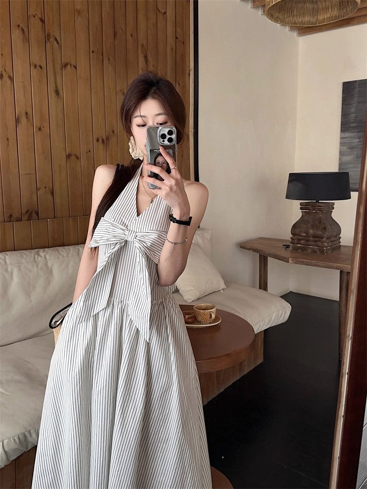 Gentle Style Stripesd Bow Halter V-Neck Dress for Women Summer Seaside Vacation A-Line Skirt French Style Long Skirt
