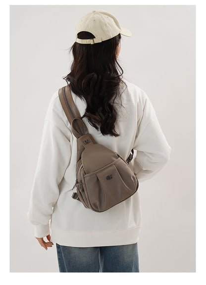 Outdoor Travel Backpack Women's New Chest Bag Lightweight Commuting Crossbody Bag Sports Mountain Climbing Multifunctional Small Backpack