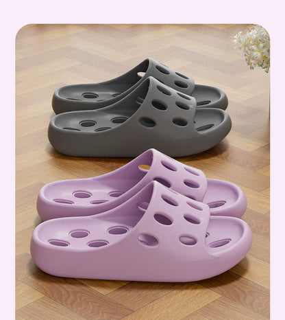 Bathroom Slippers Women's Bath Non-slip Summer 2025 New Leaky Hollow Quick-drying Indoor plus size Slippers for Men