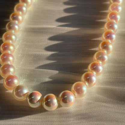 Polar Aurora Mirror Akoya Pearl Necklace Horseshoe Buckle Faux Mabel-like Powder Light Tien Female Clavicle Chain