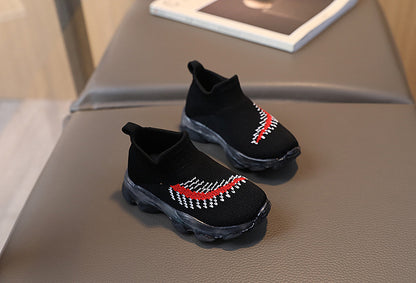 Spring LED lights men's and women's children's shoes factory direct breathable fly woven socks shoes luminous sports shoes spot