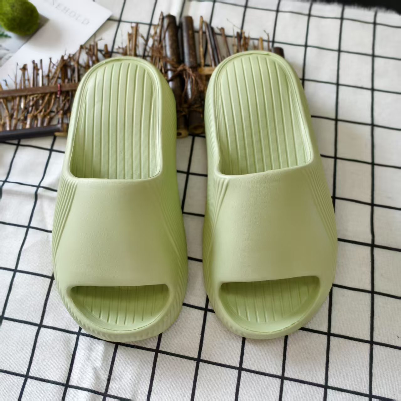 Men's Air-Cushion Sandals, Slippers, Non-Slip Slippers for Bathing, Couple Indoor Home Slippers, Women's Bathroom Slippers, Cross-Border Summer Home Use