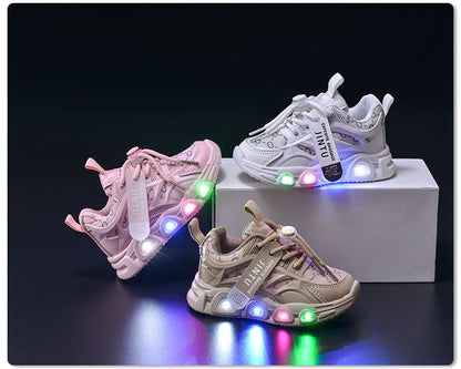 Spring and Summer New Children's Luminous Cloth Noodles for Boys sneaker 1-6 Years Old LED Light Shoes Casual Girls Schoolwalking Lights Shoes