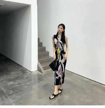 In Stock Miyake Dress Printed Elegant Elegant High-End Loose Slimming Look Elegant Round Neck Sleeveless Pleated Skirt