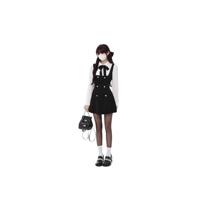 French dress Autumn Fake Two-piece Long-sleeved Slim 2025 New College Style Bow Fake Two-piece dress