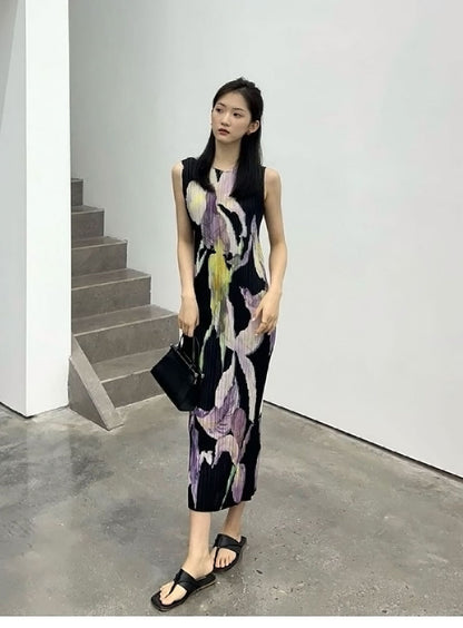 In Stock Miyake Dress Printed Elegant Elegant High-End Loose Slimming Look Elegant Round Neck Sleeveless Pleated Skirt