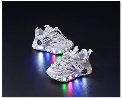 Spring and Summer New Children's Luminous Cloth Noodles for Boys sneaker 1-6 Years Old LED Light Shoes Casual Girls Schoolwalking Lights Shoes