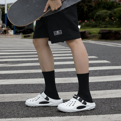 Trendy Men's Clogs Summer 2025 New Non-Slip Beach Surgical Operating Room Driving Outdoor Sandals Men's