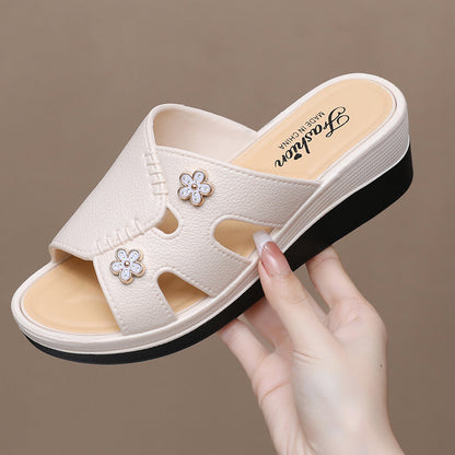 Newly Launched Women's High-Heeled Trendy Slippers, Non-Slip, Wear-Resistant, Casual, Versatile, Comfortable, Soft High-Heeled Slippers for Women