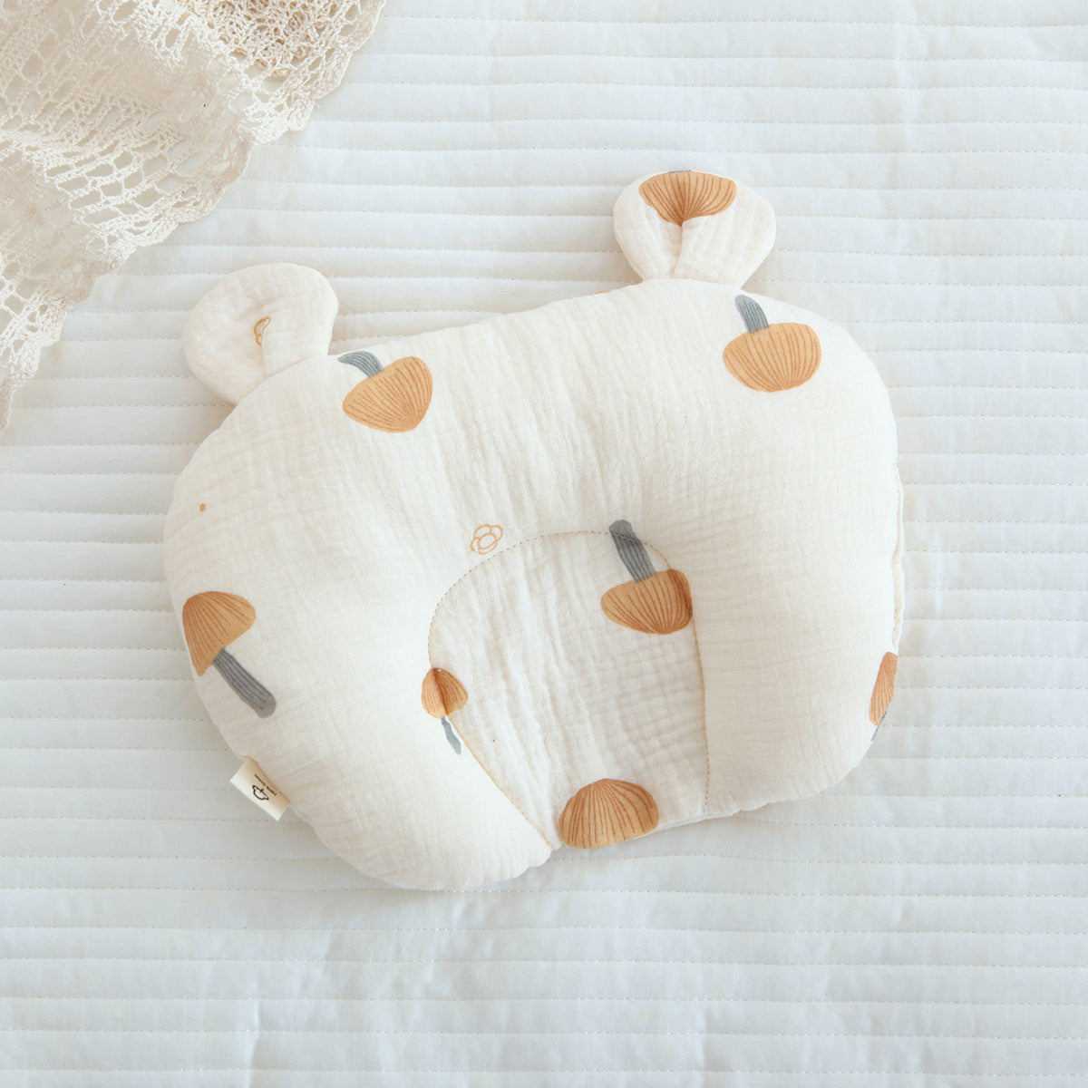 Class A cotton baby gauze baby anti-deflection head shaped pillow sweat-absorbing breathable Four Seasons suitable for newborn comfort pillow
