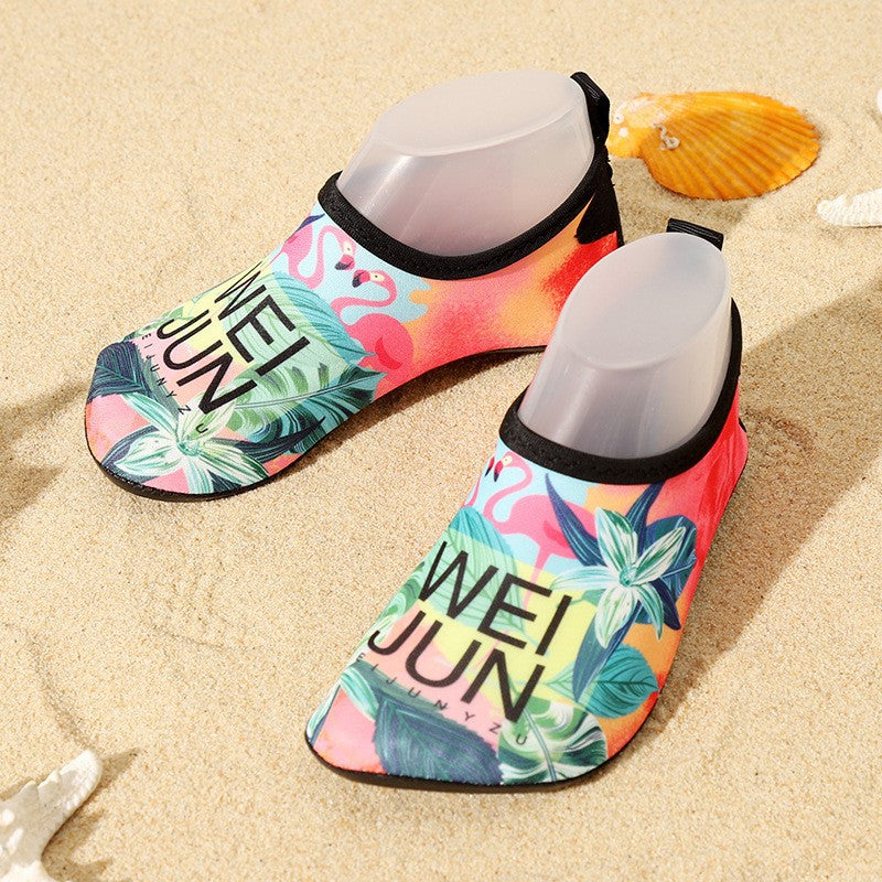 Cross-border new beach shoes quick-drying non-slip soft bottom outdoor wading shoes indoor fitness floor socks yoga shoes
