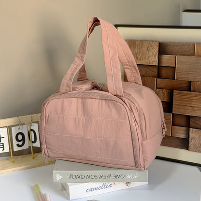 Fashionable and Simple 2025 New Style Makeup Bag, Large Capacity, Divided and Layered Toiletry Bag, Portable Travel Makeup Storage Bag