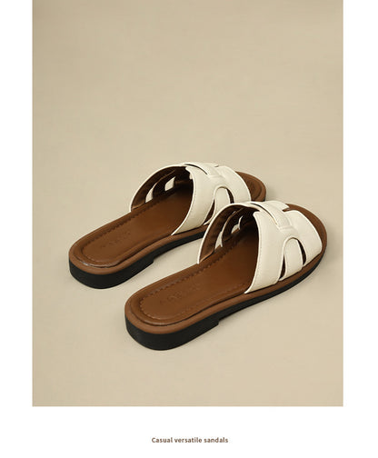 2025 New French Retro Leather Slippers Niche Casual Flat Versatile Slip-On Sandals for Women